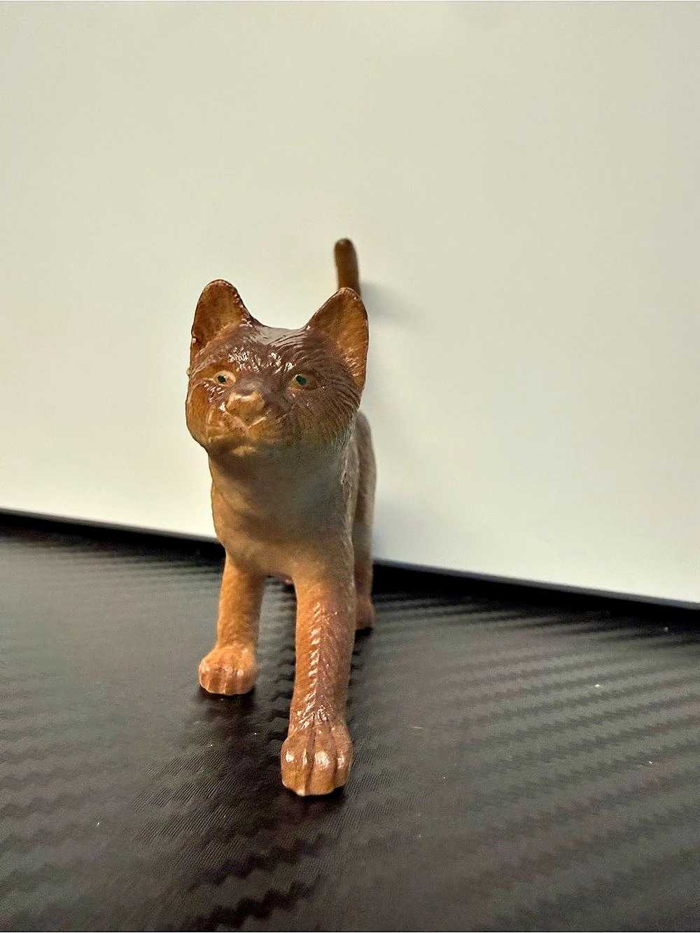 Abyssinian Cat Brown Figurine